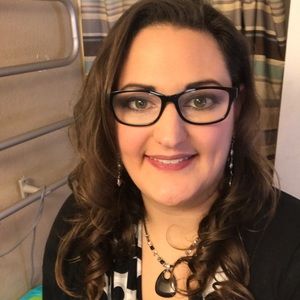 Meet your Posher, Becky